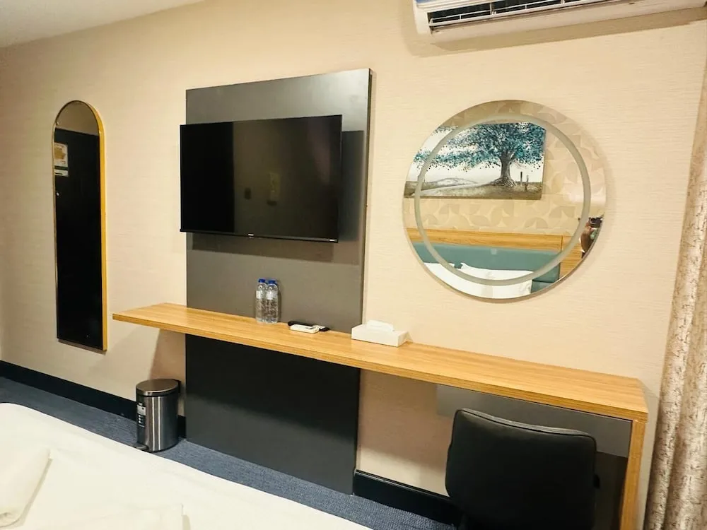 Family Üç Kişilik Oda