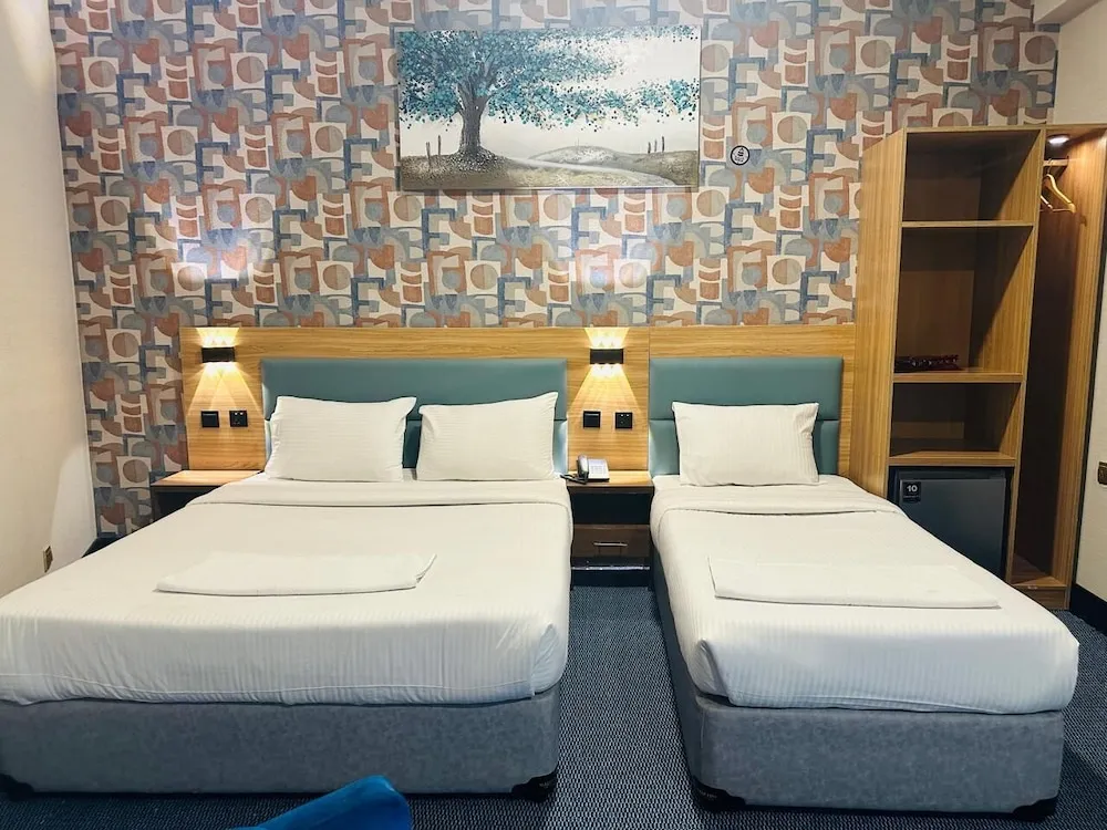 Family Üç Kişilik Oda