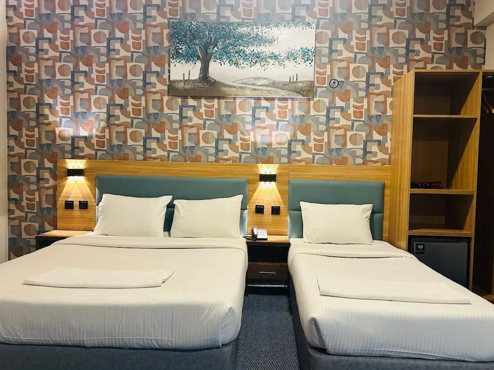 Family Üç Kişilik Oda