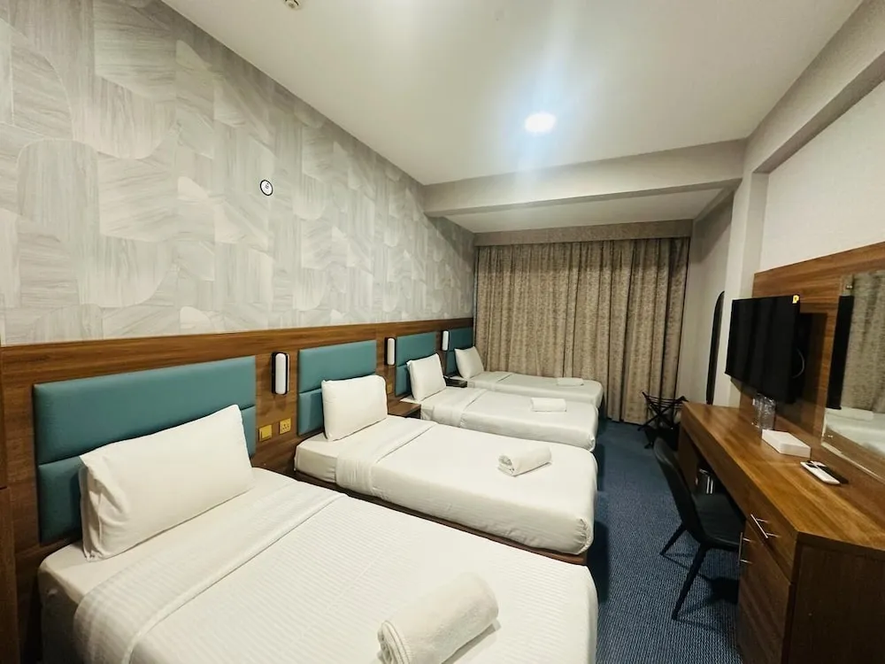 Family Üç Kişilik Oda