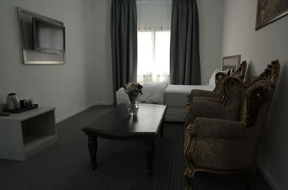 Comfort Tek Büyük veya İki Ayrı Yataklı Oda, Balkon, Şehir Manzaralı