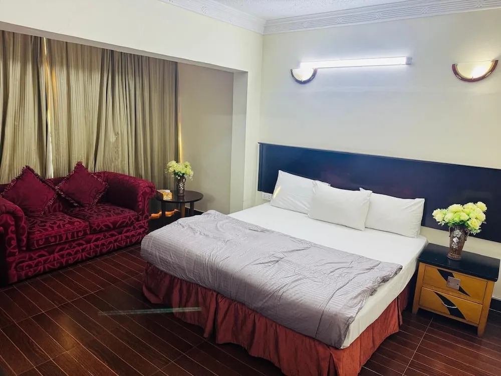 Deluxe Tek Büyük Yataklı Oda