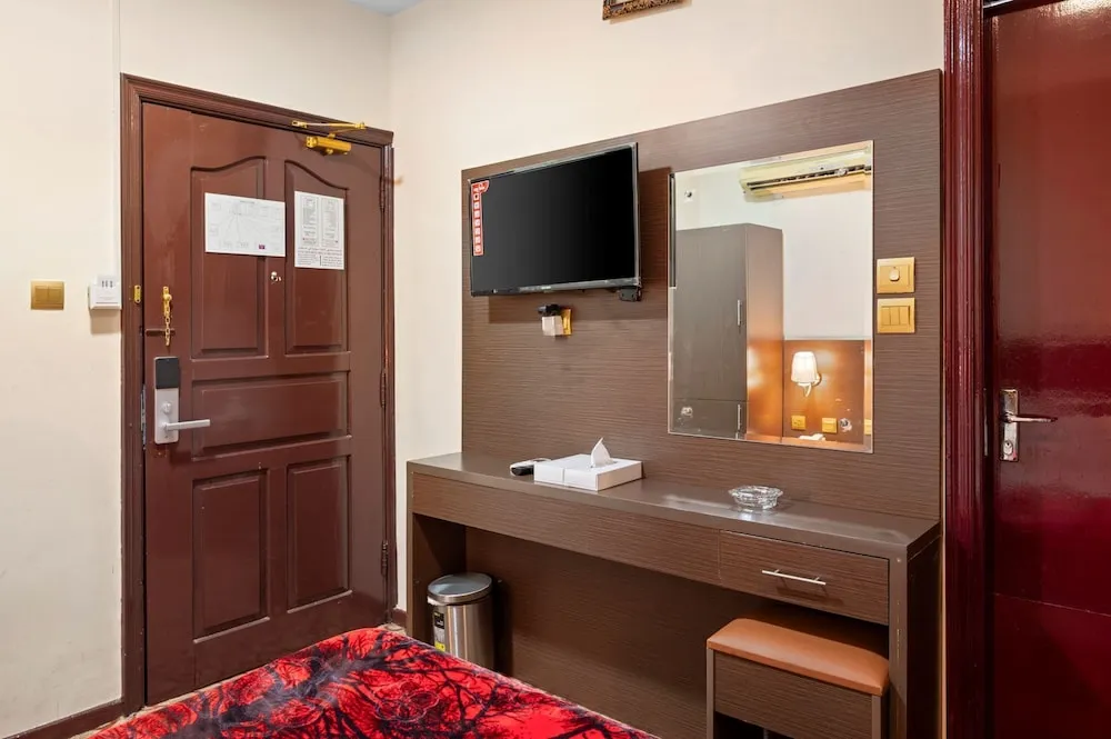 Standard Tek Büyük Yataklı Oda