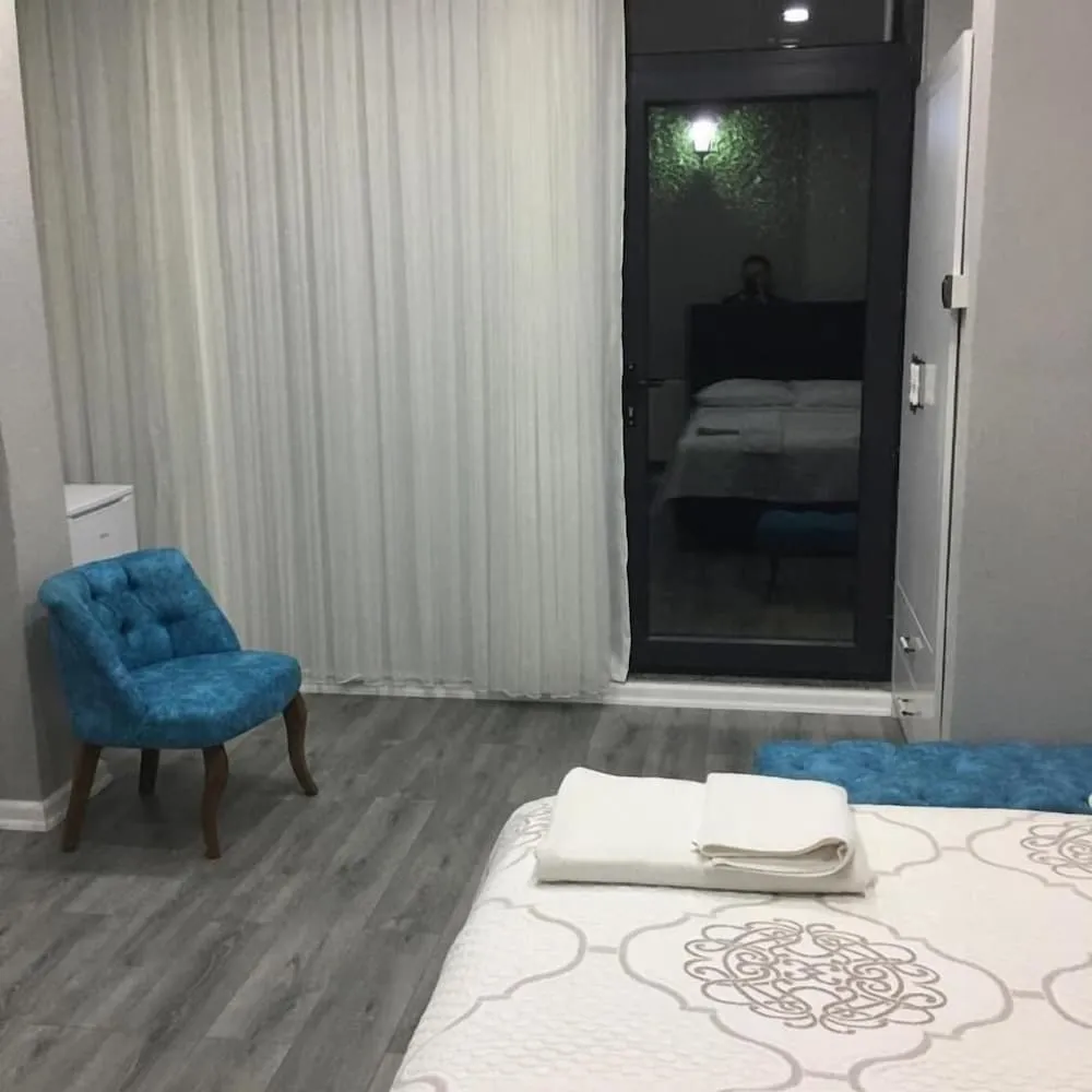 Basic İki Ayrı Yataklı Oda