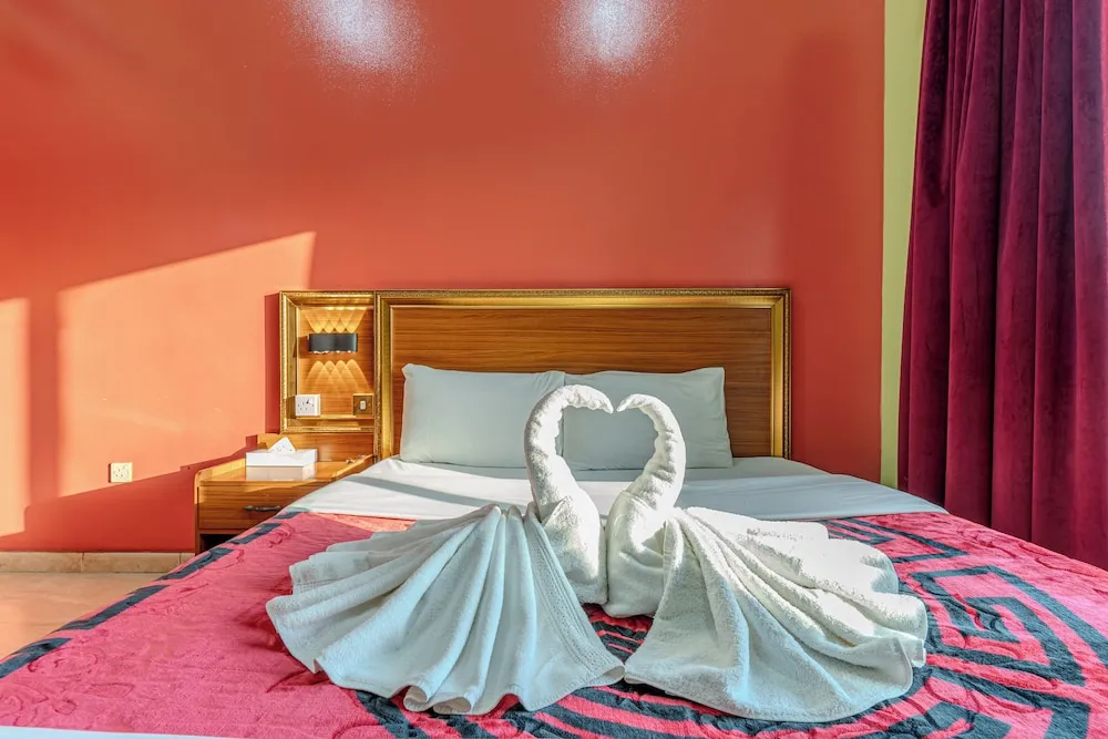 Standard Tek Büyük Yataklı Oda, Balkon, Şehir Manzaralı