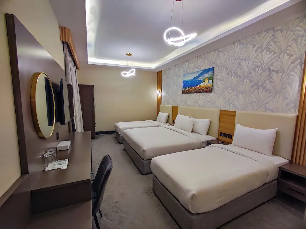 Standard Tek Büyük Yataklı Oda