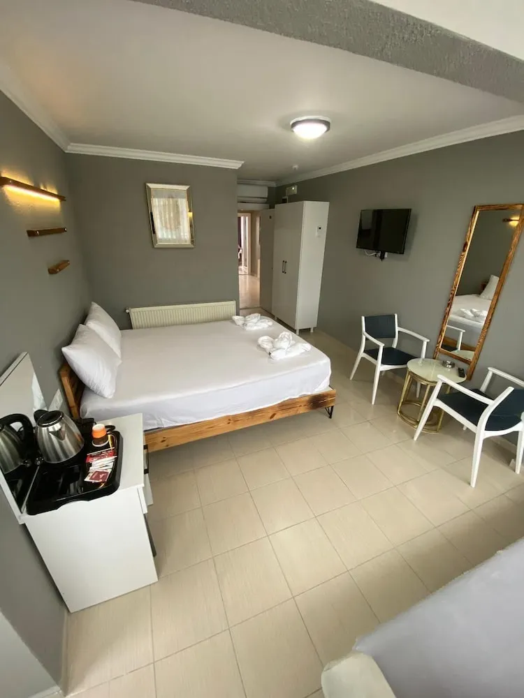 Economy Üç Kişilik Oda, Sigara İçilmez, Şehir Manzaralı