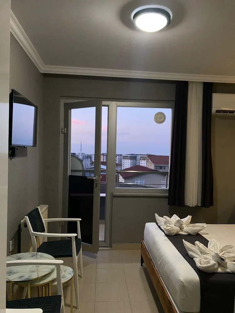 Standard Süit, Balkon, Deniz Manzaralı