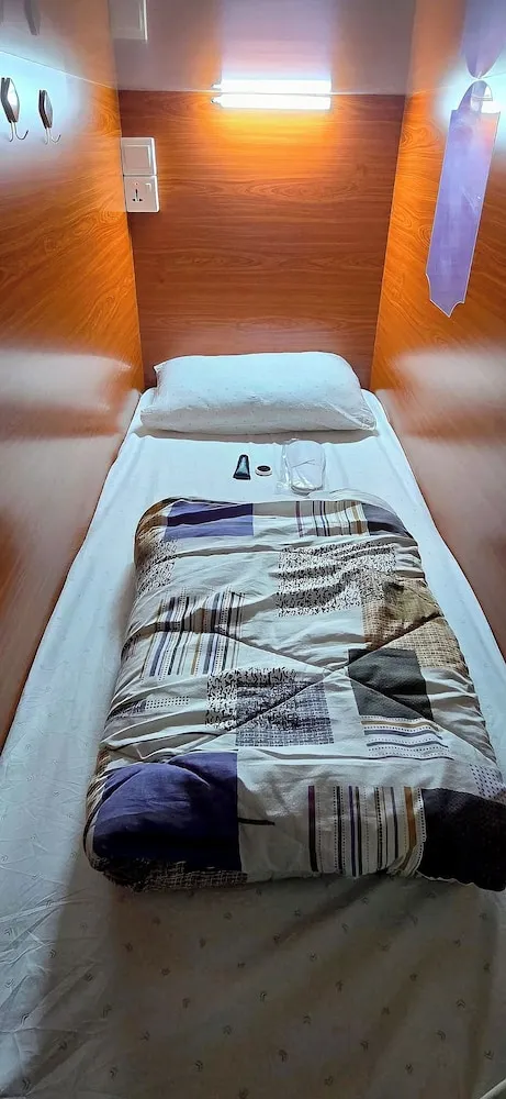 Standard Ortak Ranzalı Oda, Karma Ranzalı Oda, Sigara İçilmez