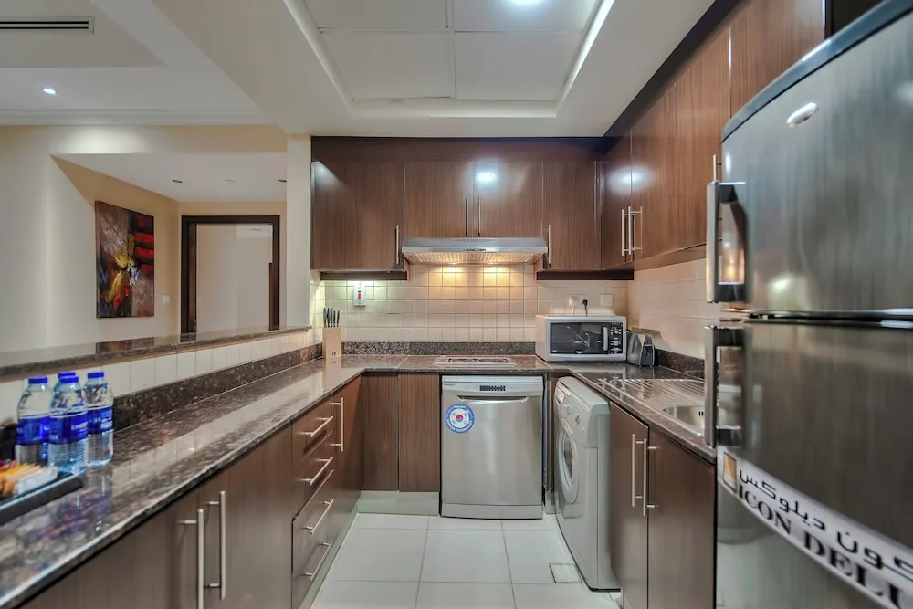 Deluxe Suite 1 Bedroom Apartment