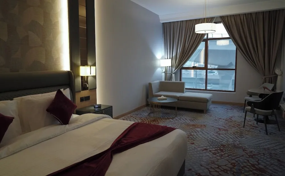 Standard Tek Büyük Yataklı Oda, Şehir Manzaralı