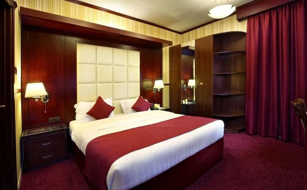 Tek Büyük veya İki Ayrı Yataklı Oda, Balkon