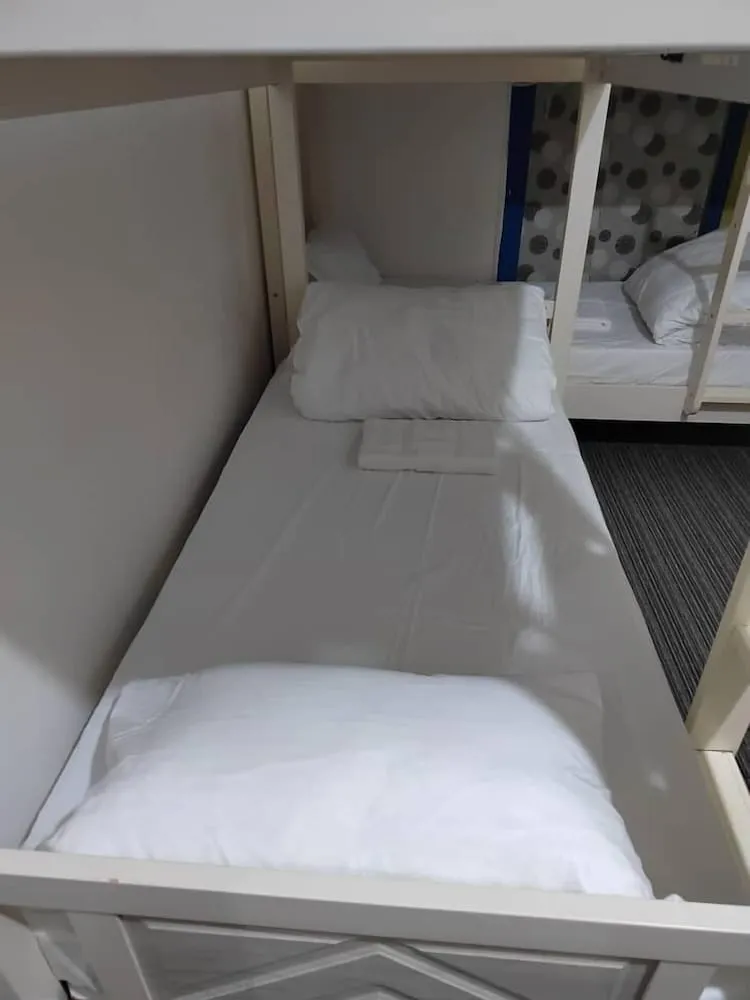 Comfort Ortak Ranzalı Oda, Sadece erkekler için, Şehir Manzaralı