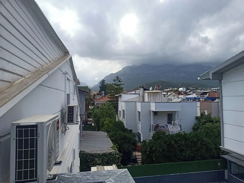 Apart Daire, Dağ Manzaralı