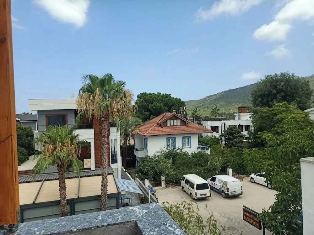 Apart Daire, Dağ Manzaralı