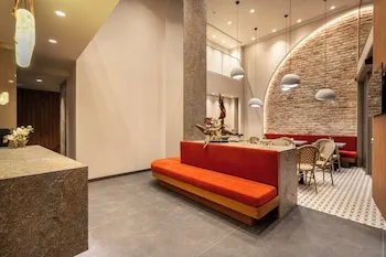 Erk Hotel