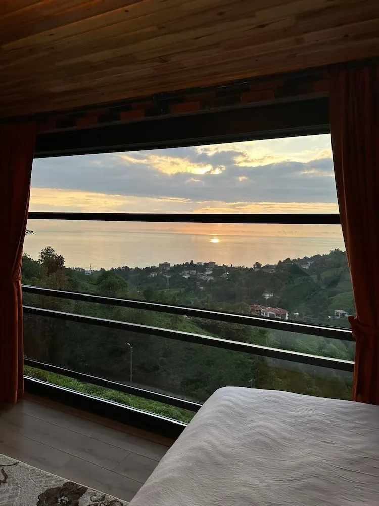 Family Bungalov, Deniz Manzaralı