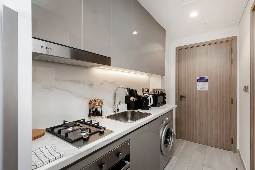 Comfort Apart Daire, Balkon, Avlu Manzaralı