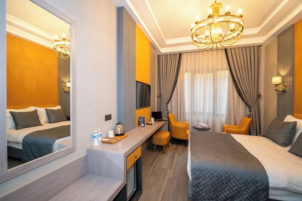 Deluxe Tek Büyük Yataklı Oda