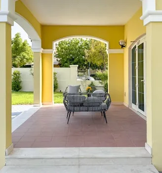 Venduras- Luxe 3BR Villa Jumeirah Park