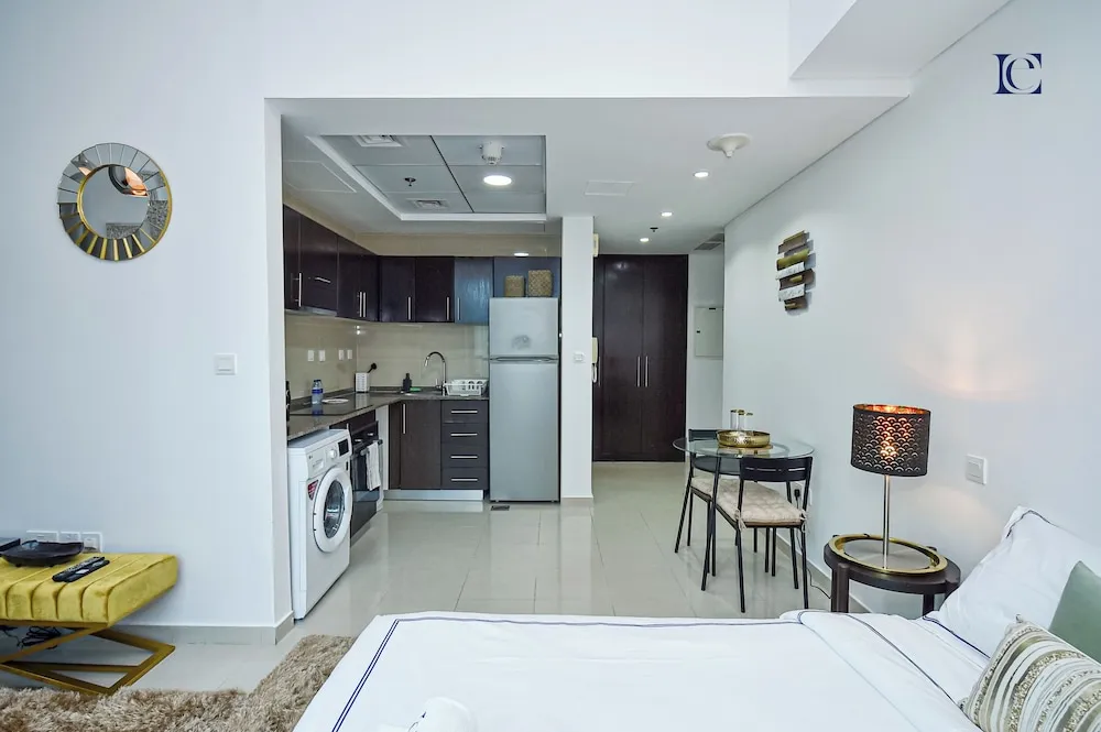 Standard Stüdyo, Marina Manzaralı, Denize Sıfır