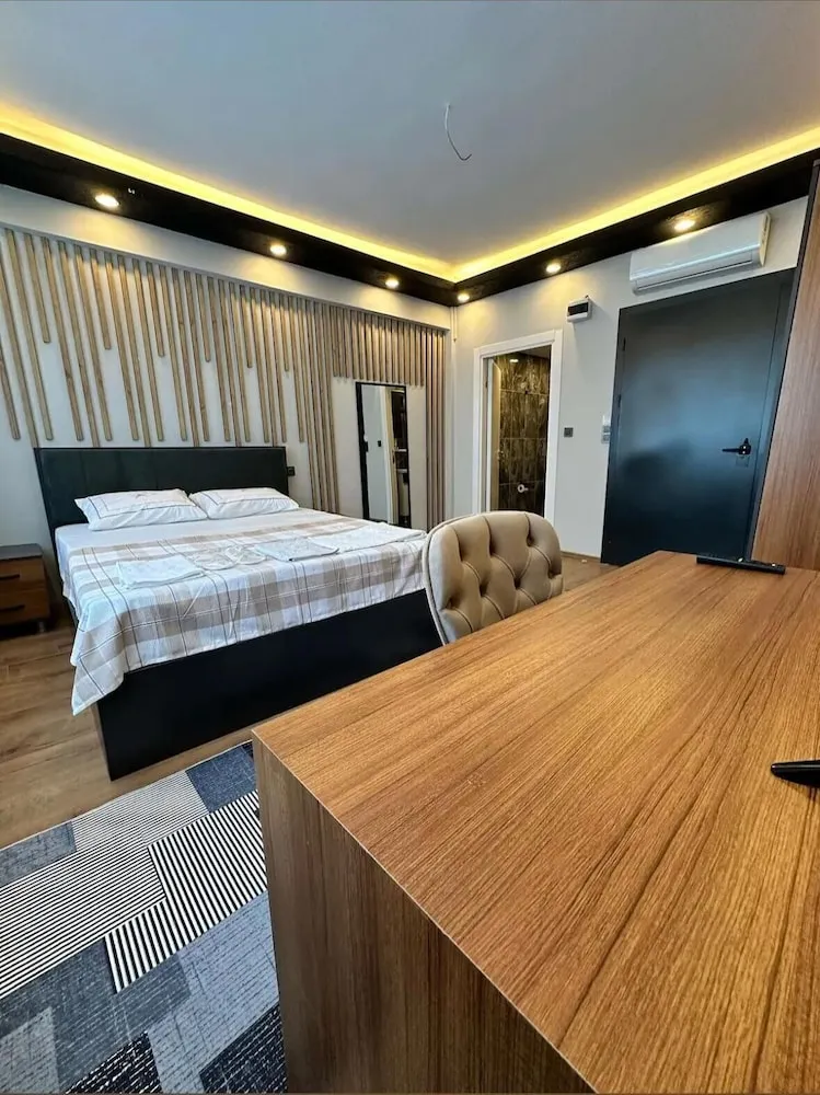Standard Tek Büyük Yataklı Oda, 1 Büyük (Queen) Boy Yatak, Sigara İçilmez, Özel Banyo