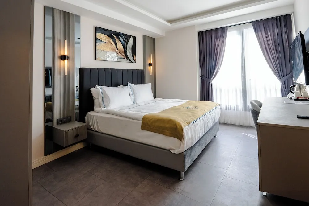 Standard Tek Büyük Yataklı Oda, Şehir Manzaralı