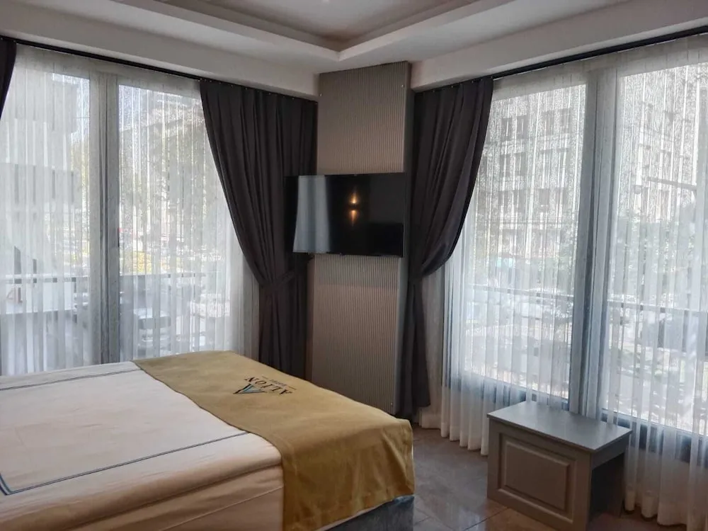 Standard Tek Büyük Yataklı Oda, Şehir Manzaralı