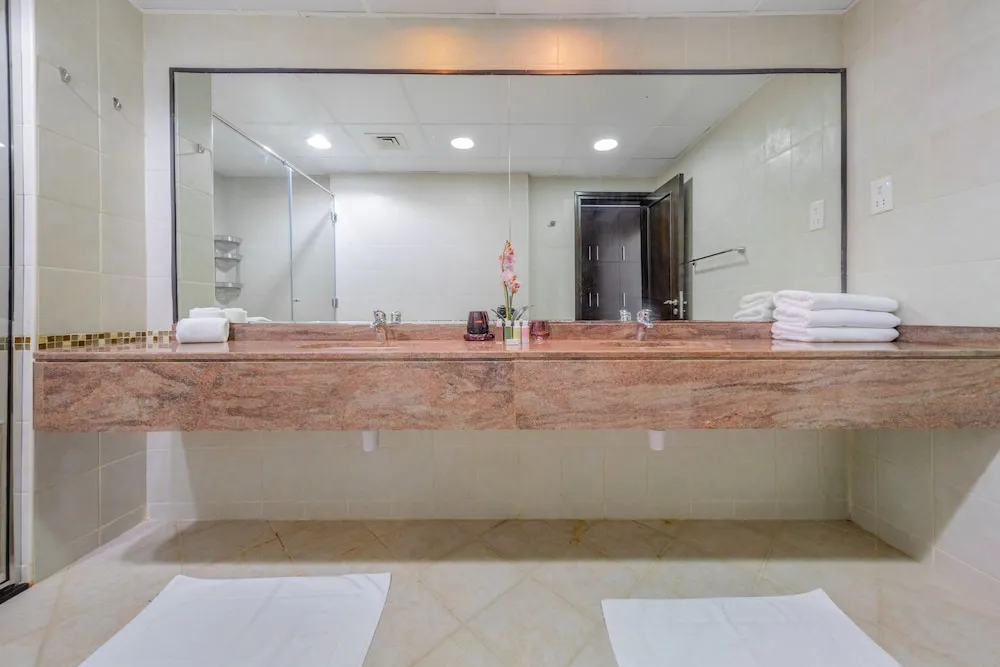 Premier Apart Daire, 2 Yatak Odası, Sigara İçilmez, Marina Manzaralı