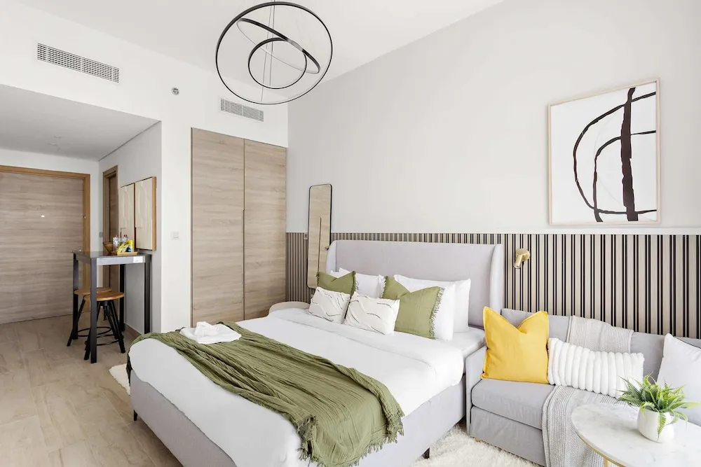 Exclusive Stüdyo, 1 En Büyük (King) Boy Yatak ve Çekyat