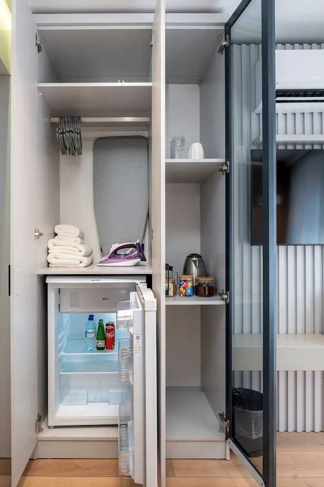 Standard Tek Büyük Yataklı Oda