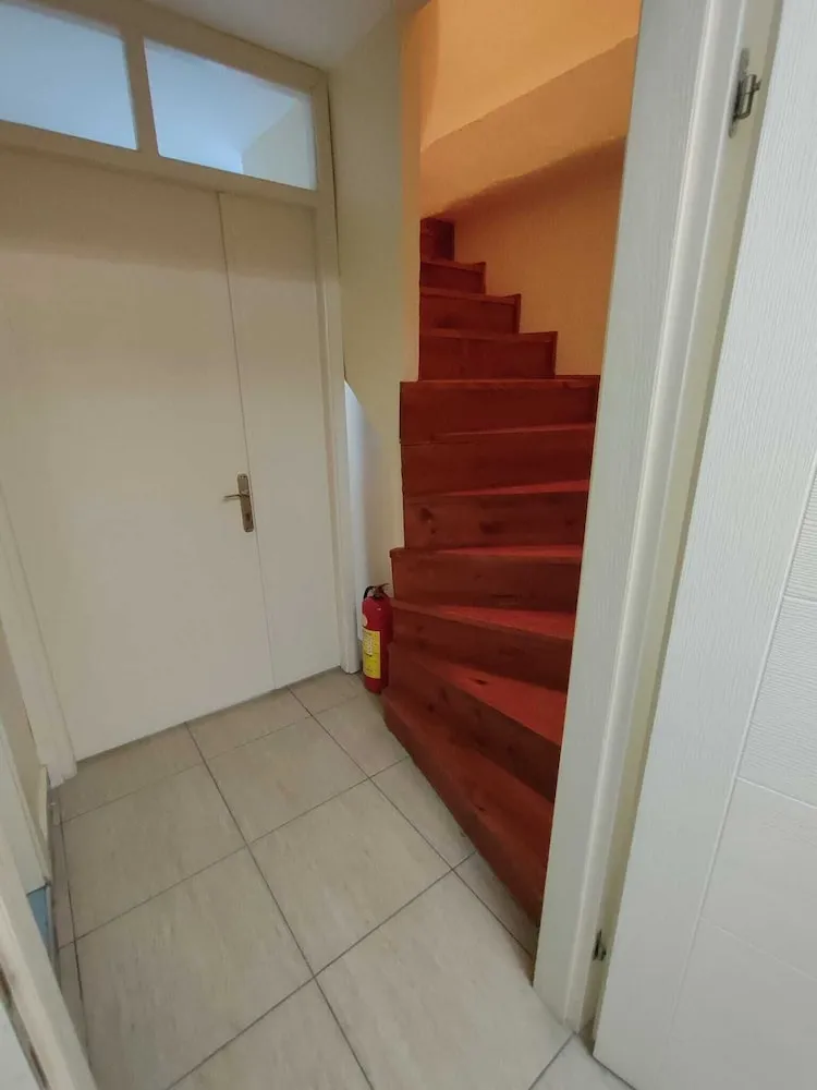 Economy Dubleks, Şehir Manzaralı