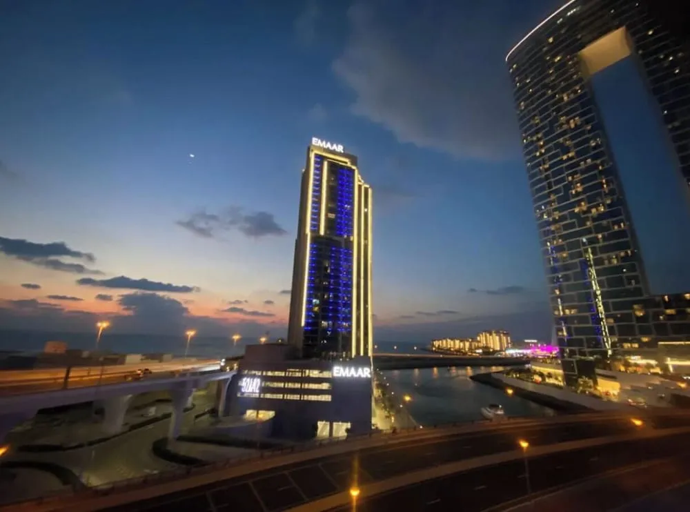 Apart Daire, Şehir Manzaralı