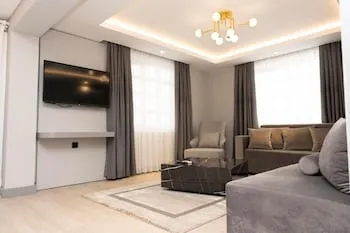 Royal Hayat Hotel