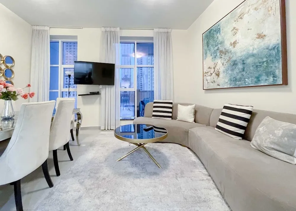Luxury Apart Daire, Şehir Manzaralı