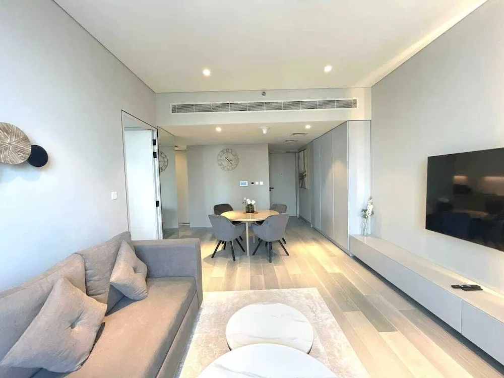 Elite Apart Daire, Marina Manzaralı