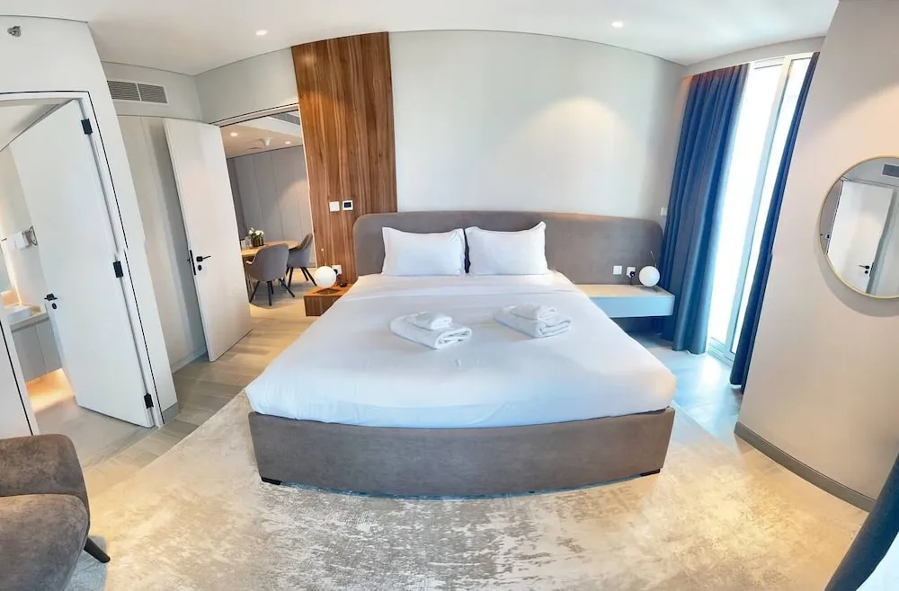 Elite Apart Daire, Marina Manzaralı