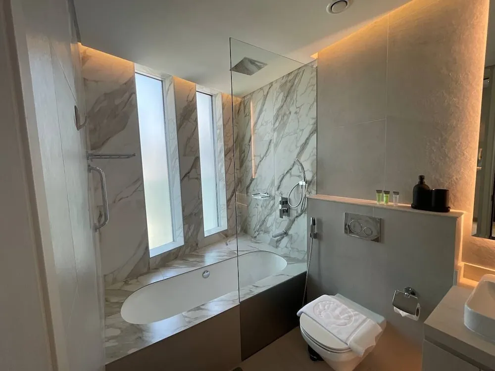 Elite Apart Daire, Marina Manzaralı