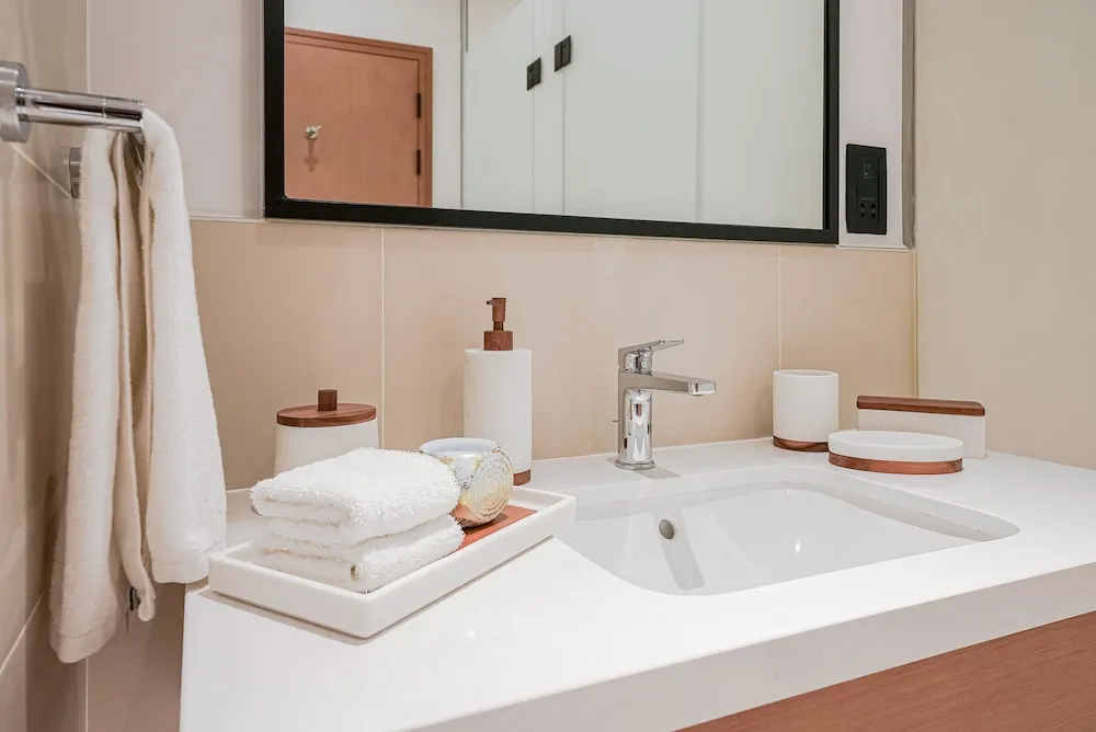 Elite Apart Daire, 3 Yatak Odası, Balkon, Liman Manzaralı