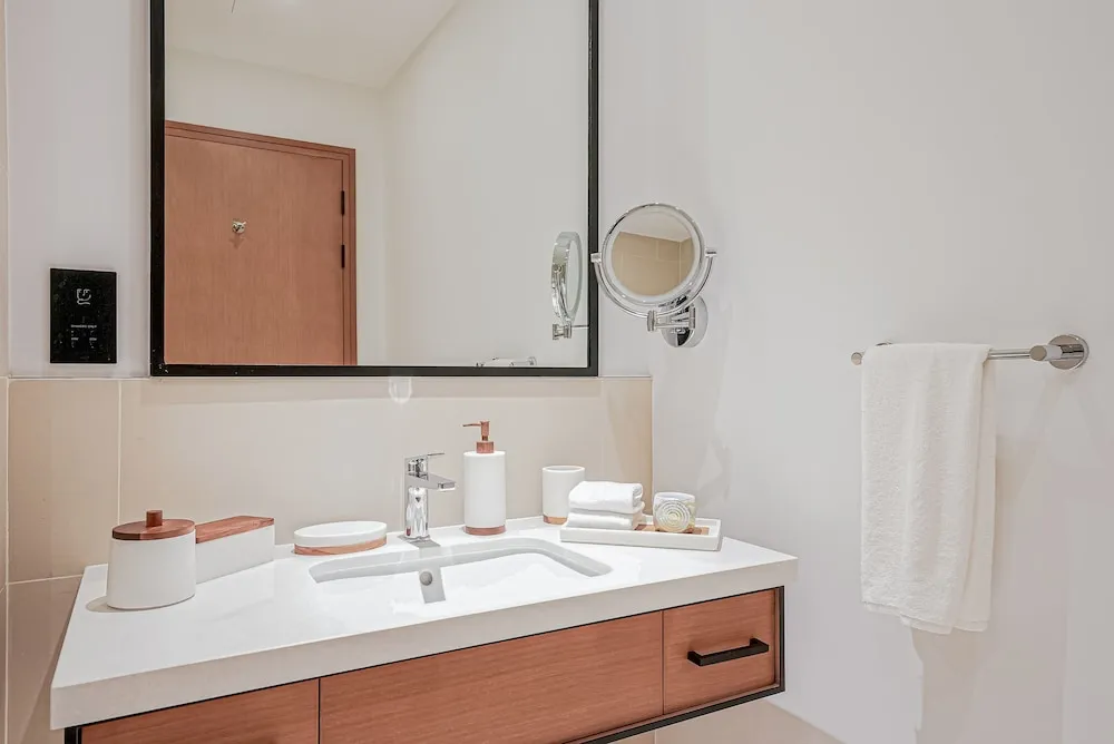Elite Apart Daire, 3 Yatak Odası, Balkon, Liman Manzaralı