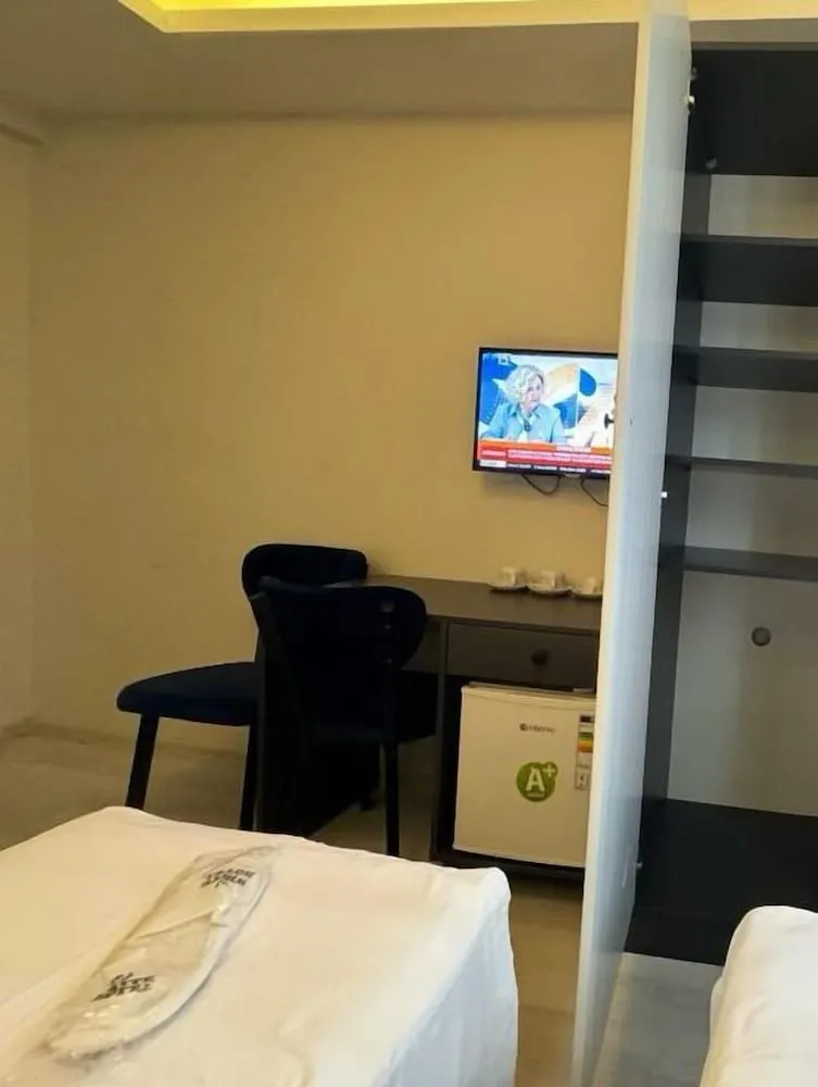 Superior Tek Büyük Yataklı Oda, Şehir Manzaralı