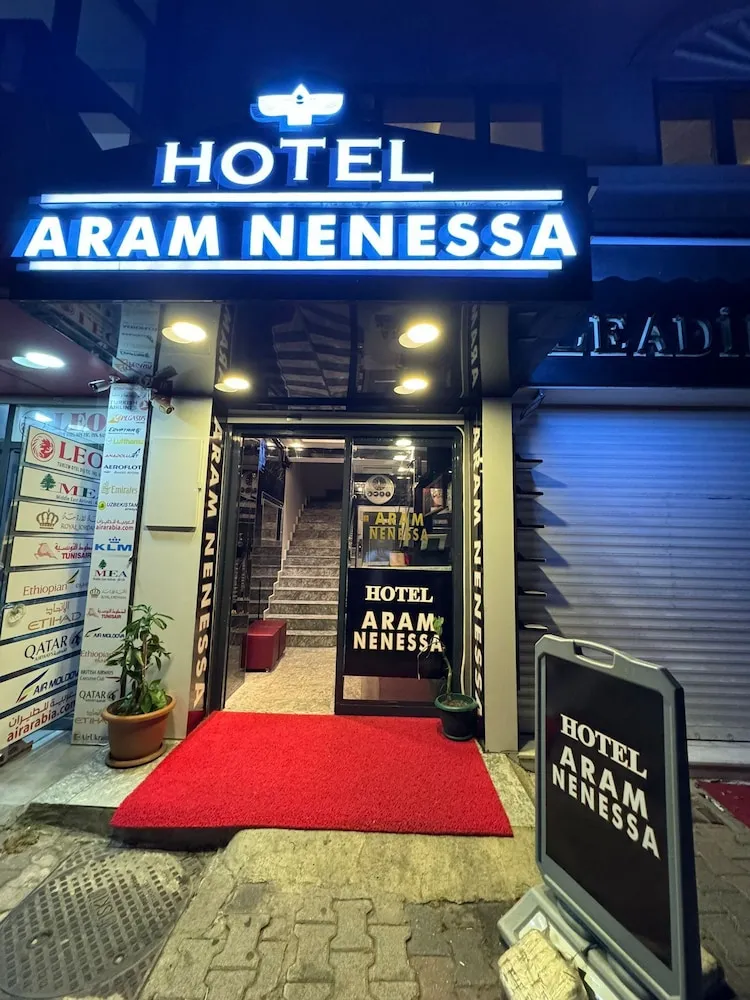 Aram Nenessa Hotel