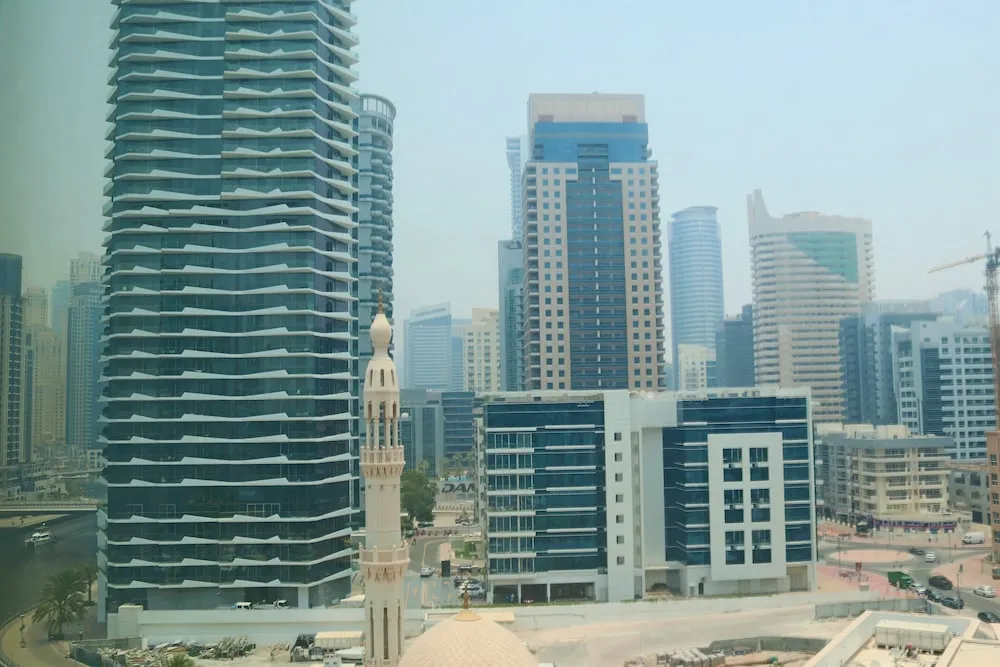 Premier Stüdyo, 1 Büyük (Queen) Boy Yatak, Havuz Kullanımı, Şehir Manzaralı