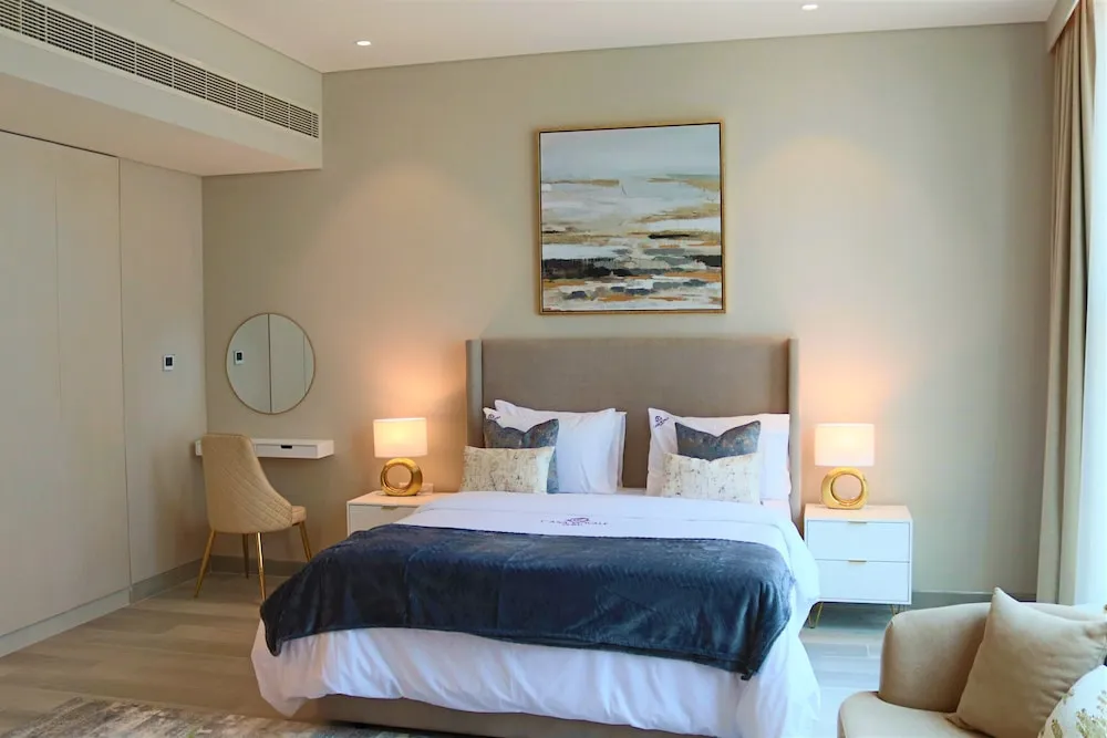 Premier Stüdyo, 1 Büyük (Queen) Boy Yatak, Havuz Kullanımı, Şehir Manzaralı