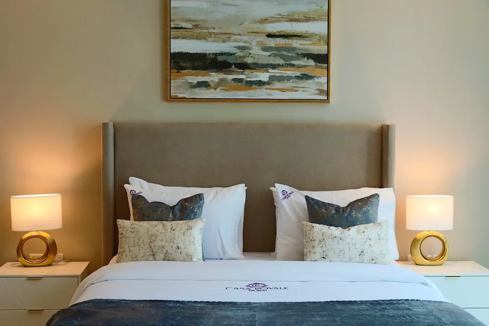 Premier Stüdyo, 1 Büyük (Queen) Boy Yatak, Havuz Kullanımı, Şehir Manzaralı