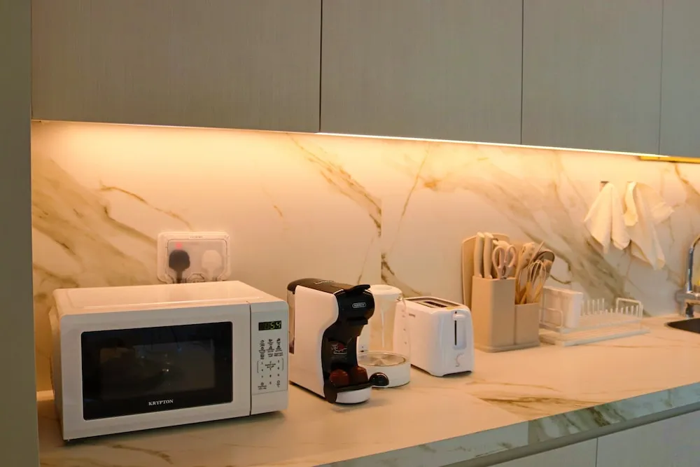 Premier Stüdyo, 1 Büyük (Queen) Boy Yatak, Havuz Kullanımı, Şehir Manzaralı