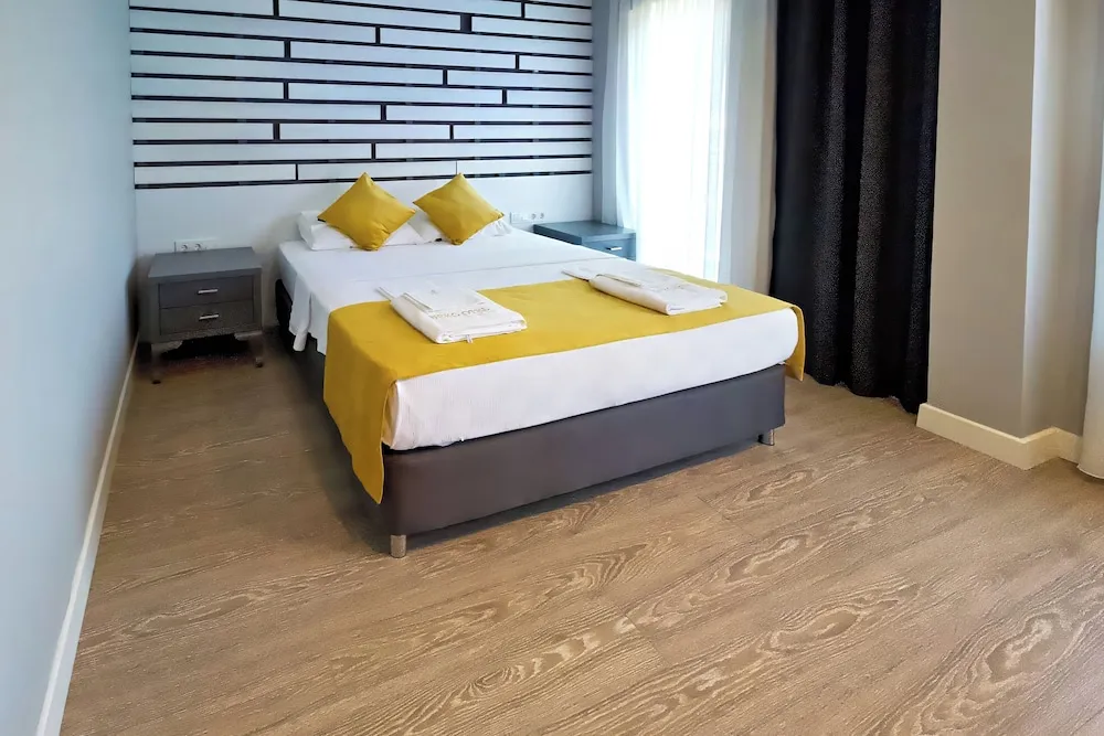 Deluxe Üç Kişilik Oda