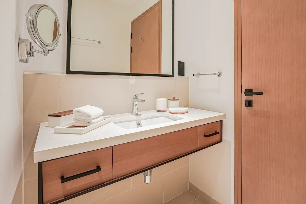 Luxury Apart Daire, 2 Yatak Odası, Balkon, Marina Manzaralı