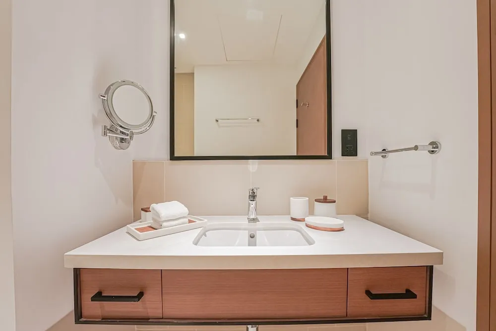 Luxury Apart Daire, 2 Yatak Odası, Balkon, Marina Manzaralı