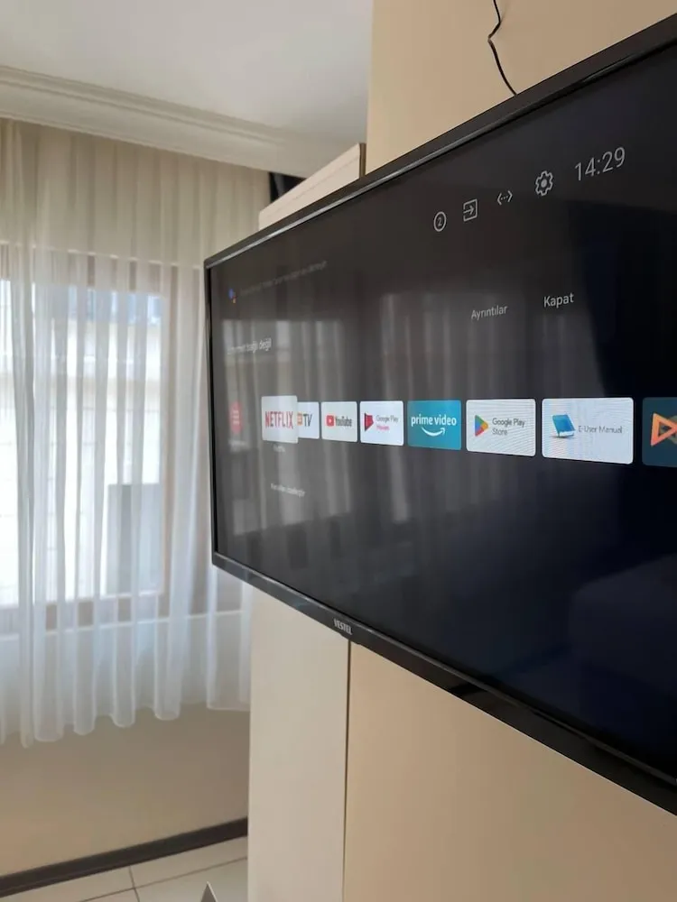 Tek Büyük veya İki Ayrı Yataklı Oda, Şehir Manzaralı